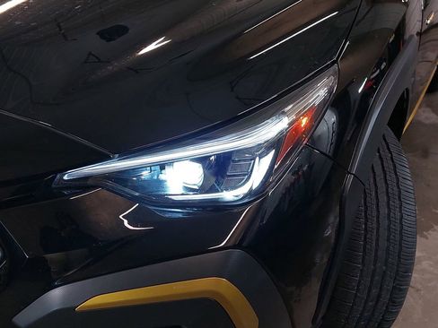 Certified 2025 Subaru Crosstrek 2.5i Sport image 27