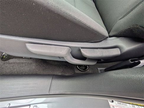 New 2025 Nissan Kicks Play S image 14