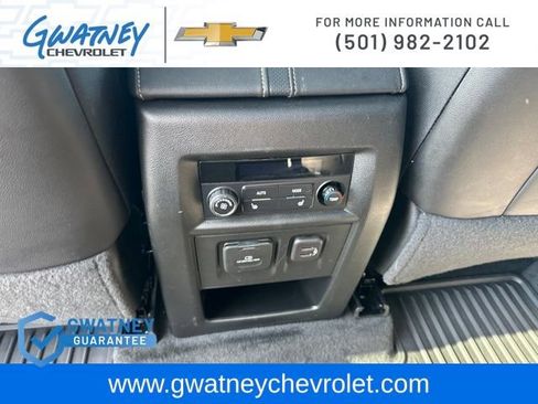 Used 2023 Chevrolet Traverse Premier w/ Redline Edition FWD image 26