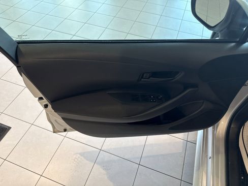 Used 2024 Toyota Corolla LE FWD image 11