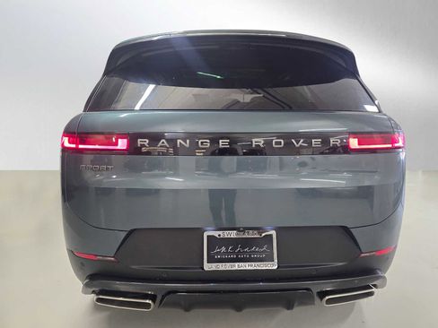 New 2026 Land Rover Range Rover Sport SE AWD/4WD image 4