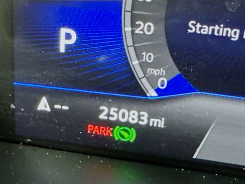 Used 2024 Volkswagen Tiguan SE image 18