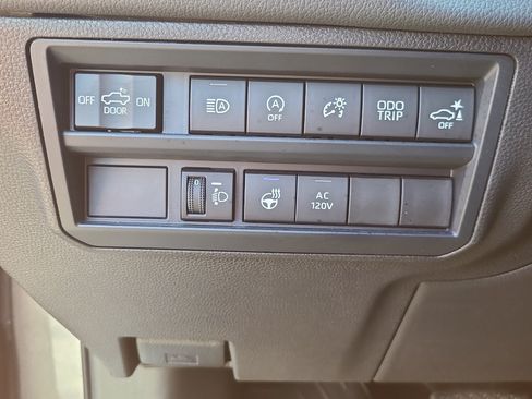 Used 2026 Toyota Tundra Limited w/ Power Package AWD/4WD image 14