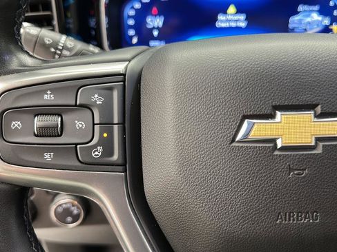 Used 2024 Chevrolet Silverado 1500 LT AWD/4WD image 19