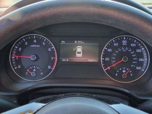 Used 2024 Kia Forte LXS image 18