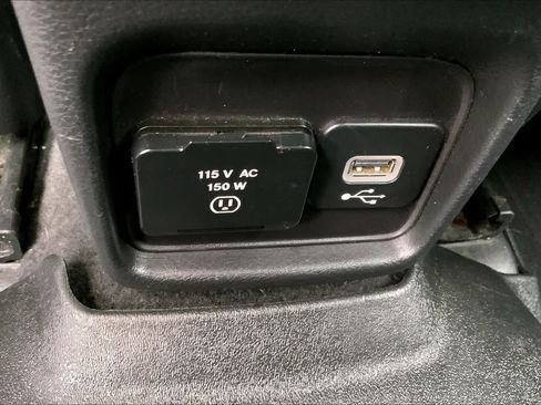 Used 2018 Jeep Compass Limited w/ Navigation Group AWD/4WD image 34