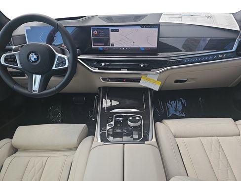New 2026 BMW X7 xDrive40i w/ Executive Package image 9