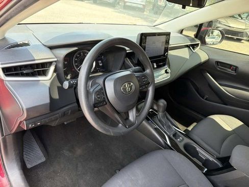 Certified 2022 Toyota Corolla LE FWD image 11