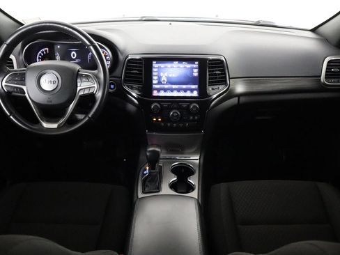 Used 2022 Jeep Grand Cherokee Laredo E AWD/4WD image 13