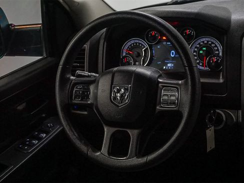 Used 2021 RAM 1500 Express image 14