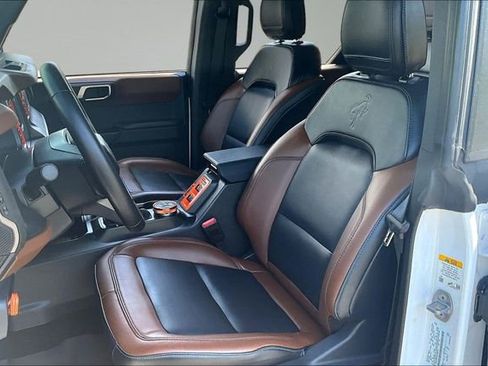 Used 2024 Ford Bronco Outer Banks AWD/4WD image 21