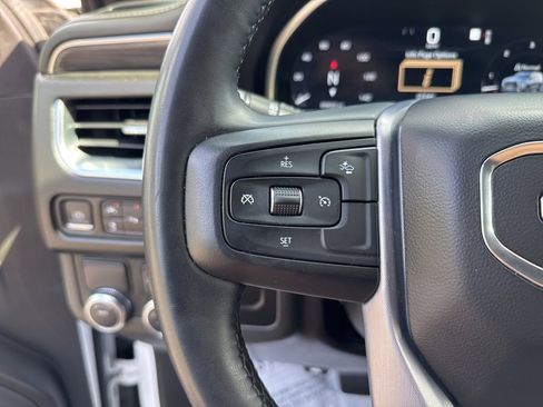 Used 2023 GMC Yukon SLT image 24