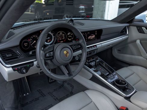 Certified 2022 Porsche 911 Carrera S RWD image 4