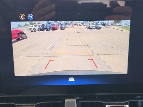 New 2026 Chevrolet Equinox LT FWD image 15