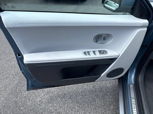 Certified 2023 Hyundai Ioniq 5 Limited AWD/4WD image 10