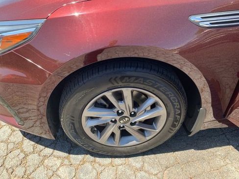 Used 2020 Kia Optima LX FWD image 37