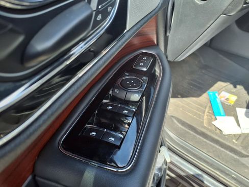 Used 2023 Lincoln Navigator Reserve AWD/4WD image 21