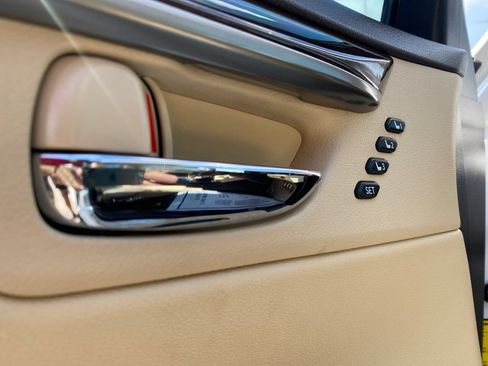Used 2018 Lexus ES 350 w/ Premier Package FWD image 30