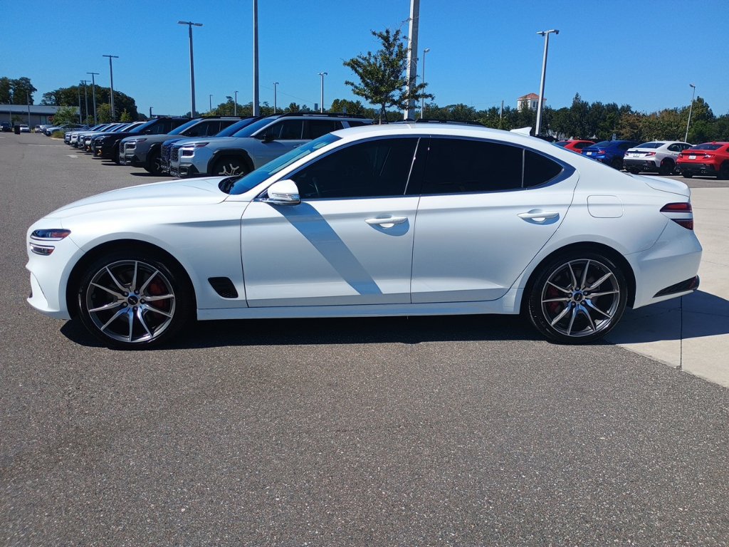 Used 2025 Genesis G70 2.5T AWD/4WD image 8