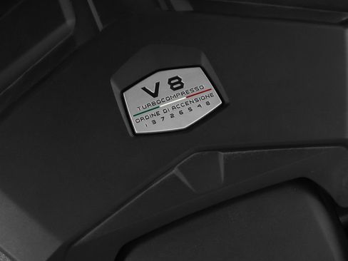 Used 2022 Lamborghini Urus image 14