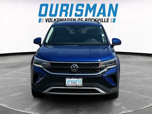 Used 2023 Volkswagen Taos SE image 8