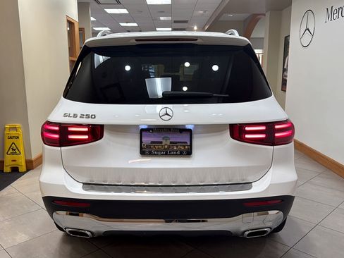Certified 2026 Mercedes-Benz GLB 250 image 5