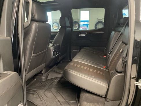 Used 2022 Chevrolet Silverado 1500 High Country w/ High Country Premium Package image 30