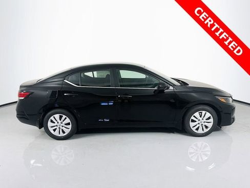 Certified 2025 Nissan Sentra S FWD image 9