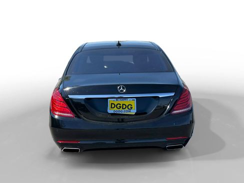 Used 2016 Mercedes-Benz S 550 Sedan image 4