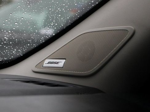 Used 2024 Nissan Pathfinder SL w/ SL Premium Package image 39