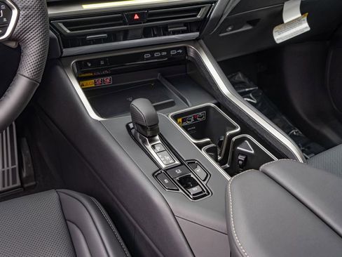 New 2026 Lexus TX 500h AWD image 23