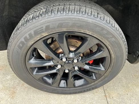 Certified 2021 Jeep Grand Cherokee Laredo X AWD/4WD image 7