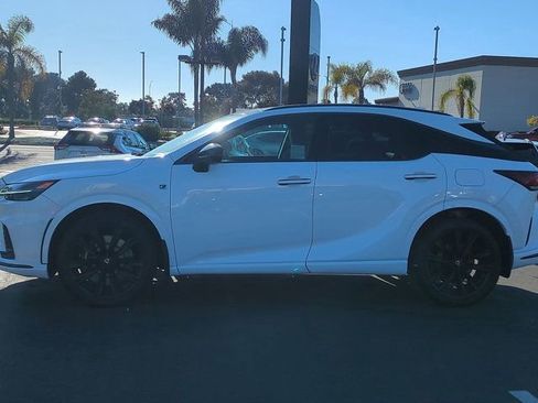 Used 2024 Lexus RX 500h F Sport w/ Convenience Package image 8