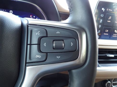 Used 2023 Chevrolet Tahoe Premier w/ Max Trailering Package AWD/4WD image 17