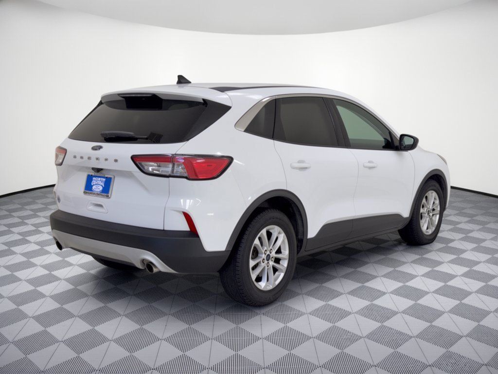Used 2022 Ford Escape SE FWD image 7