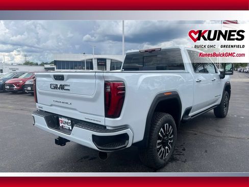 New 2026 GMC Sierra 3500 Denali Ultimate AWD/4WD image 3