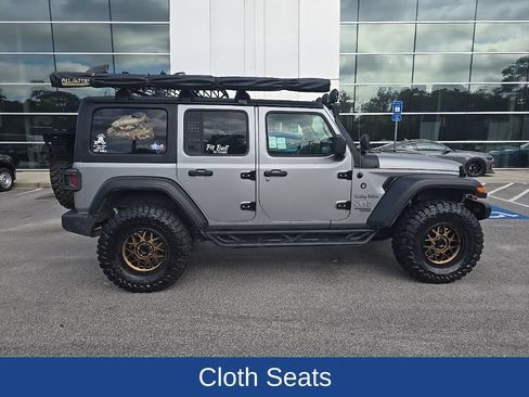 Used 2020 Jeep Wrangler Unlimited Sport S AWD/4WD image 2