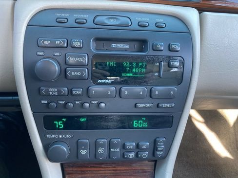 Used 1997 Cadillac Eldorado Touring FWD image 21