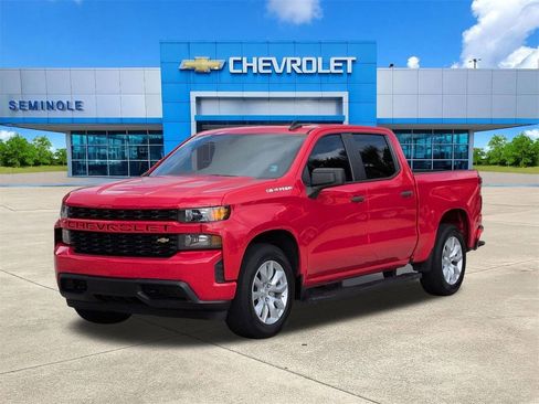 Used 2022 Chevrolet Silverado 1500 Custom RWD image 2