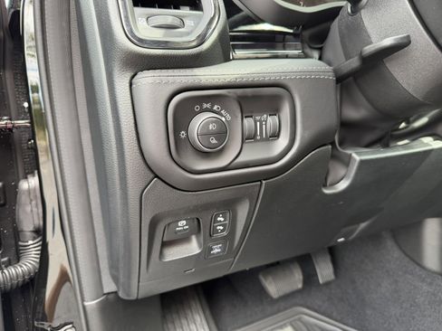New 2026 RAM 1500 Limited image 20