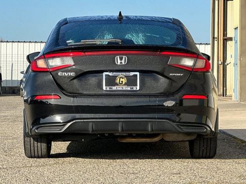 Used 2022 Honda Civic Sport image 5