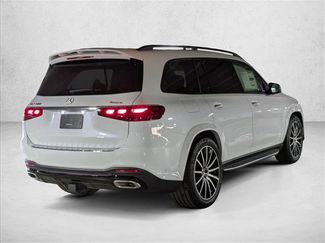 New 2026 Mercedes-Benz GLS 580 GLS 580 video 2