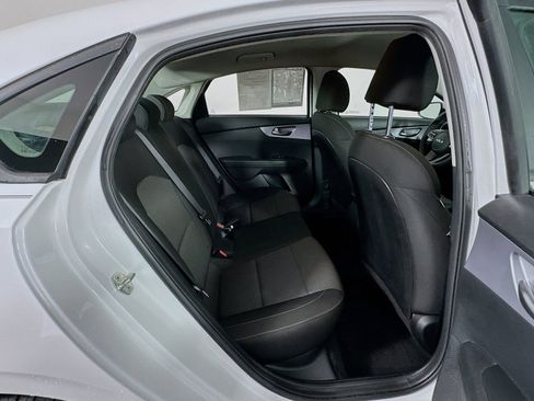 Used 2022 Kia Forte LXS FWD image 24