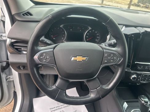 Used 2018 Chevrolet Traverse LT image 15