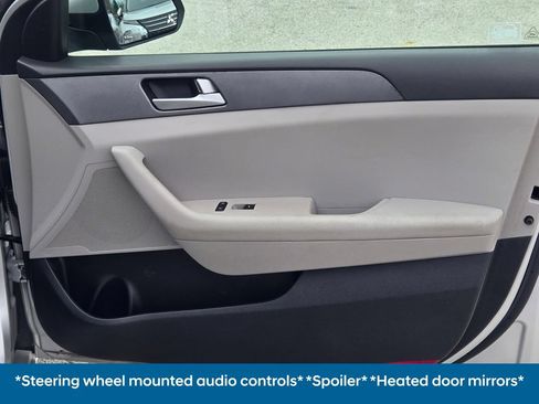 Used 2017 Hyundai Sonata SE FWD image 7