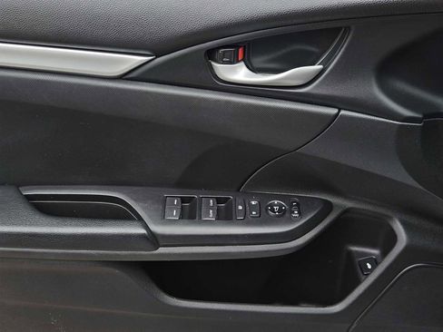 Used 2021 Honda Civic Sport image 22