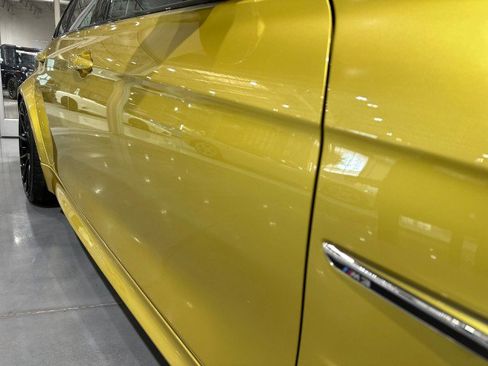 Used 2015 BMW M3 RWD image 17