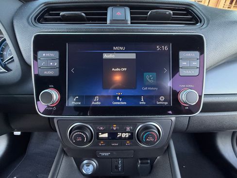 Certified 2025 Nissan Leaf S image 28