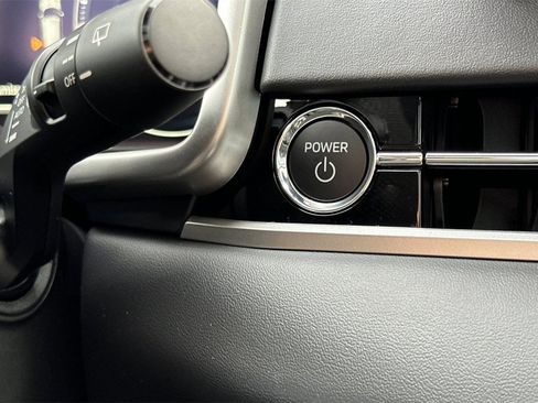 New 2025 Mitsubishi Outlander SEL image 24