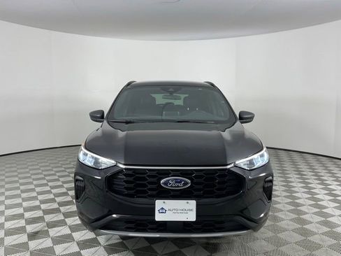 Used 2024 Ford Escape ST-Line FWD image 2